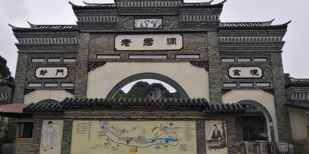 柳州旅游攻略必玩的景点(柳州旅游必去十大景点)