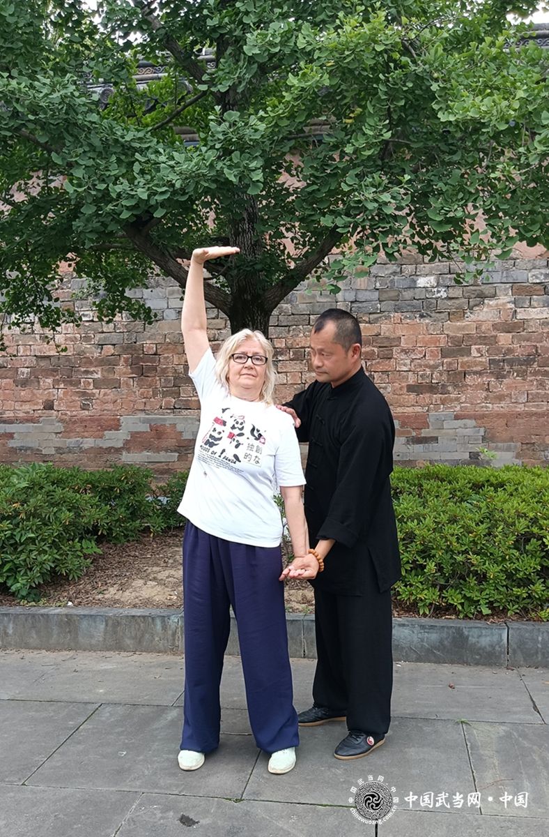 3d5992a6754fa55e0419e649e5c0ffd