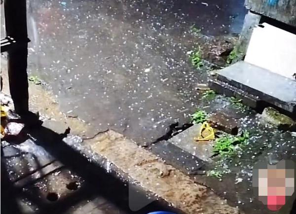 上海昨晚下冰雹，今天最高28℃！下周还有雨和冷空气，这几天要注意→
