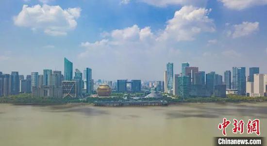 浙江杭州。王刚 摄