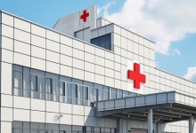 江苏一医院称负债4400万元 全体人员集体解聘合同