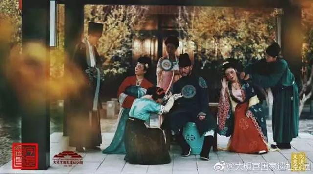 西安大明宫景区和汉服更配?身穿传统服装逛一逛