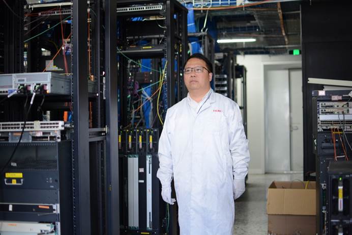 新华三的网络脉动:为AI泵血,向产业奔流