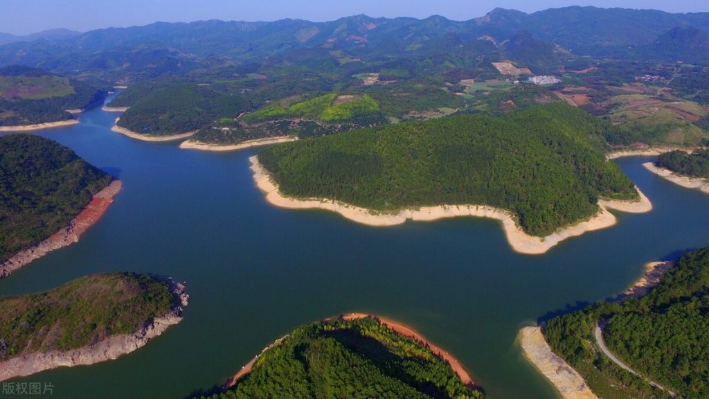 柳州旅游攻略必玩的景点(柳州旅游必去十大景点)