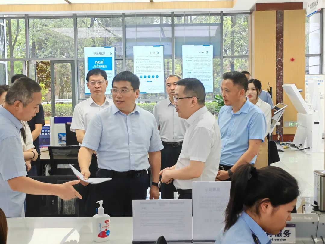 王新会带队赴四川考察学习