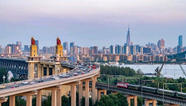 批复了！国家确定11个特大城市 南京大连表现耀眼