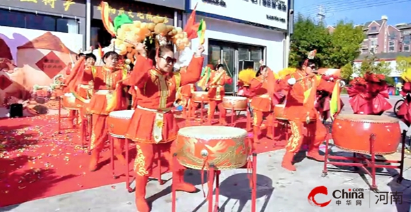 西平县首家土特产、非物质文化精品店“惠禾源”开业