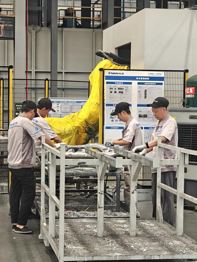 图为拓普工厂。沈靖然摄