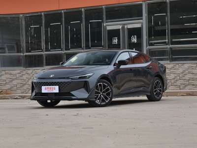 长安UNI-V 智电iDD价格，换代前的购车良机，不容错过