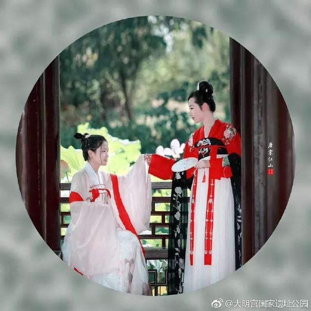 西安大明宫景区和汉服更配?身穿传统服装逛一逛