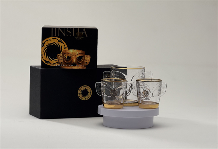 神秘古蜀双耳面具杯。郑栋梁供图