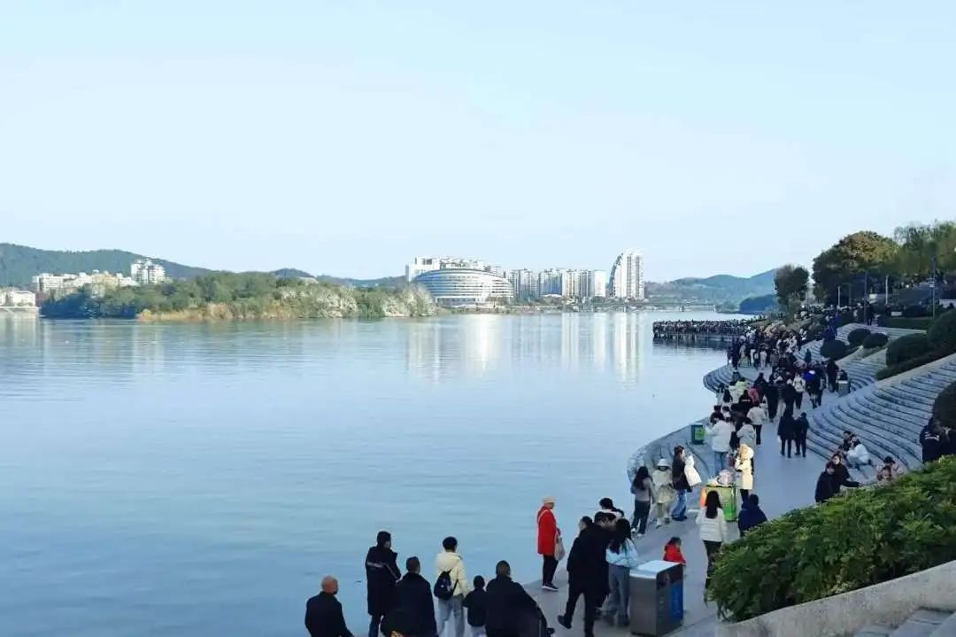 西安出发坐高铁,3小时内能去哪?