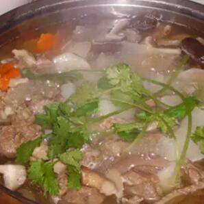 云南最有名的小吃有哪些（云南特色美食排行榜前十名）-第3张图片-飞扬号