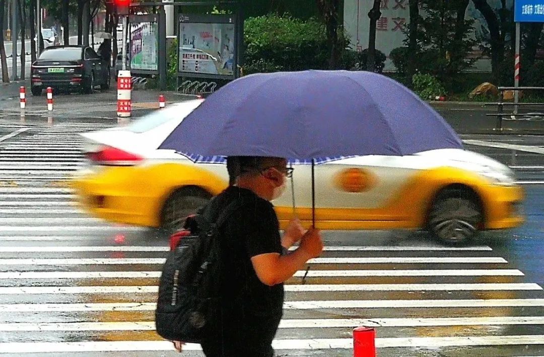 注意！小雨伴有雷电、短时大风、冰雹等强对流天气马上到！沈阳城区主要降水时段为……