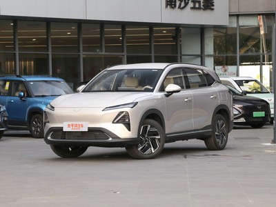 铜陵五菱星光S落地价，最低售价9.98万起！现在该入手吗？